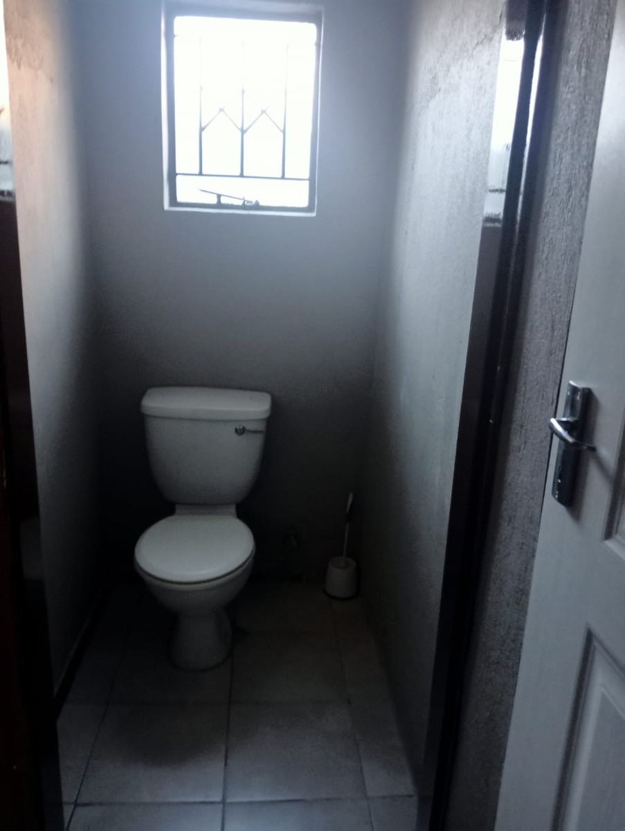 Cottage for rent in Noordwyk, Midrand, 40 m²
