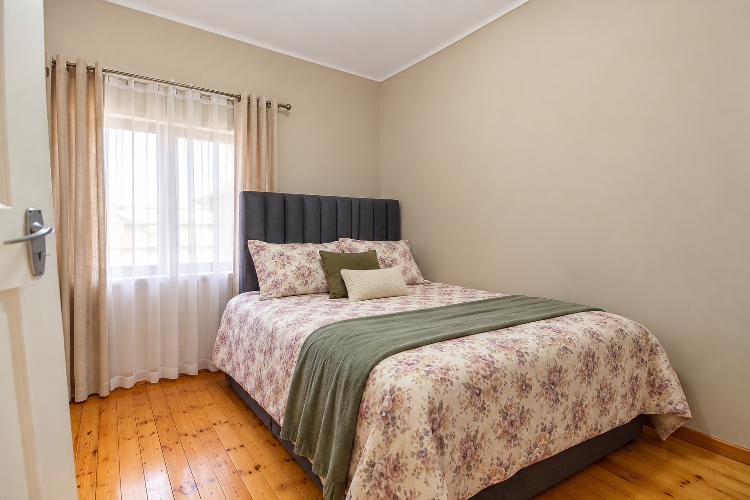 Apartment for sale in North End, Port Elizabeth, 1 Prospect Court (1st floor), 14, Middle Avenue, North End, Port Elizabeth, Eastern Cape, 121 m²
