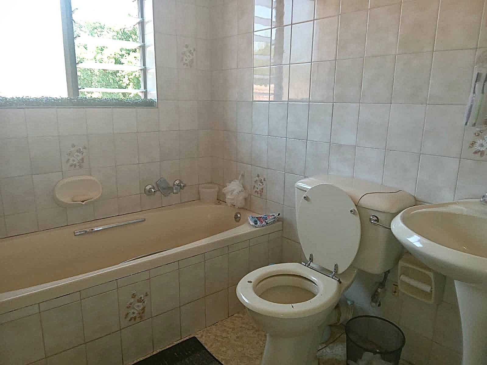 Apartment for rent in Windsor, Randburg, 144 m²