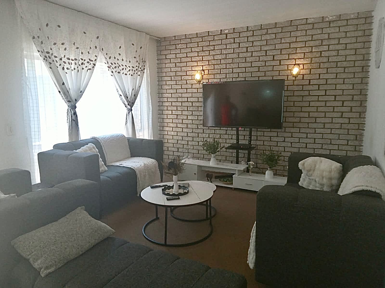 Apartment for rent in Windsor, Randburg, 144 m²