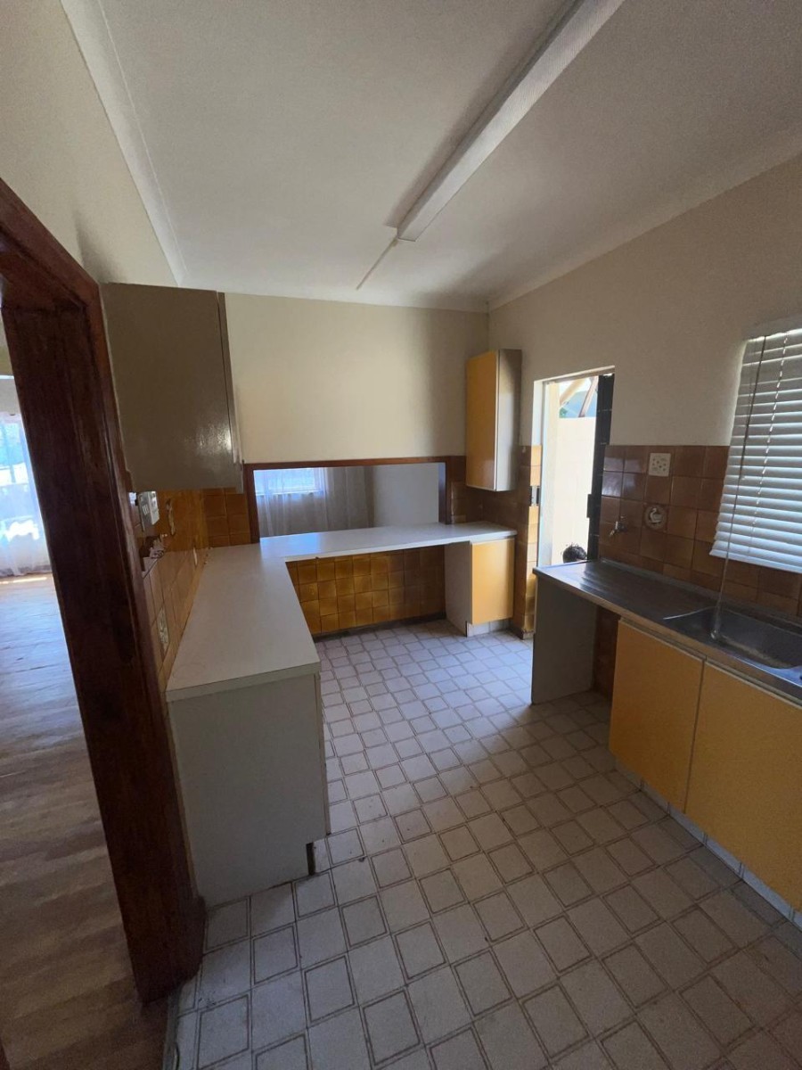 House for sale in Richmond Estate, Goodwood, 495 m²
