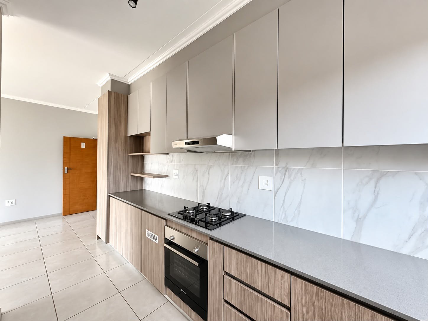 Apartment for rent in Kyalami, Midrand, 93 m²