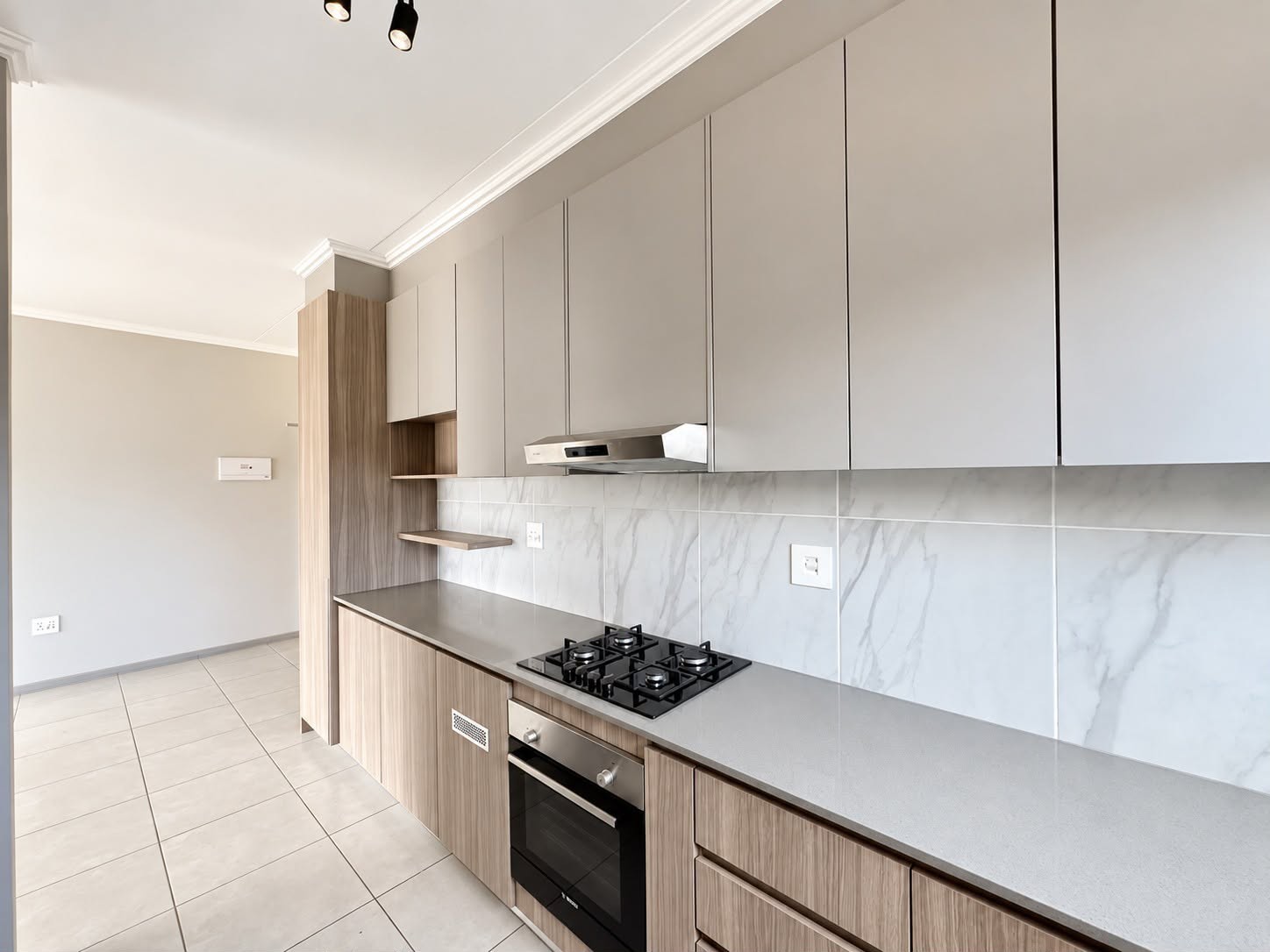 Apartment for rent in Kyalami, Midrand, 93 m²