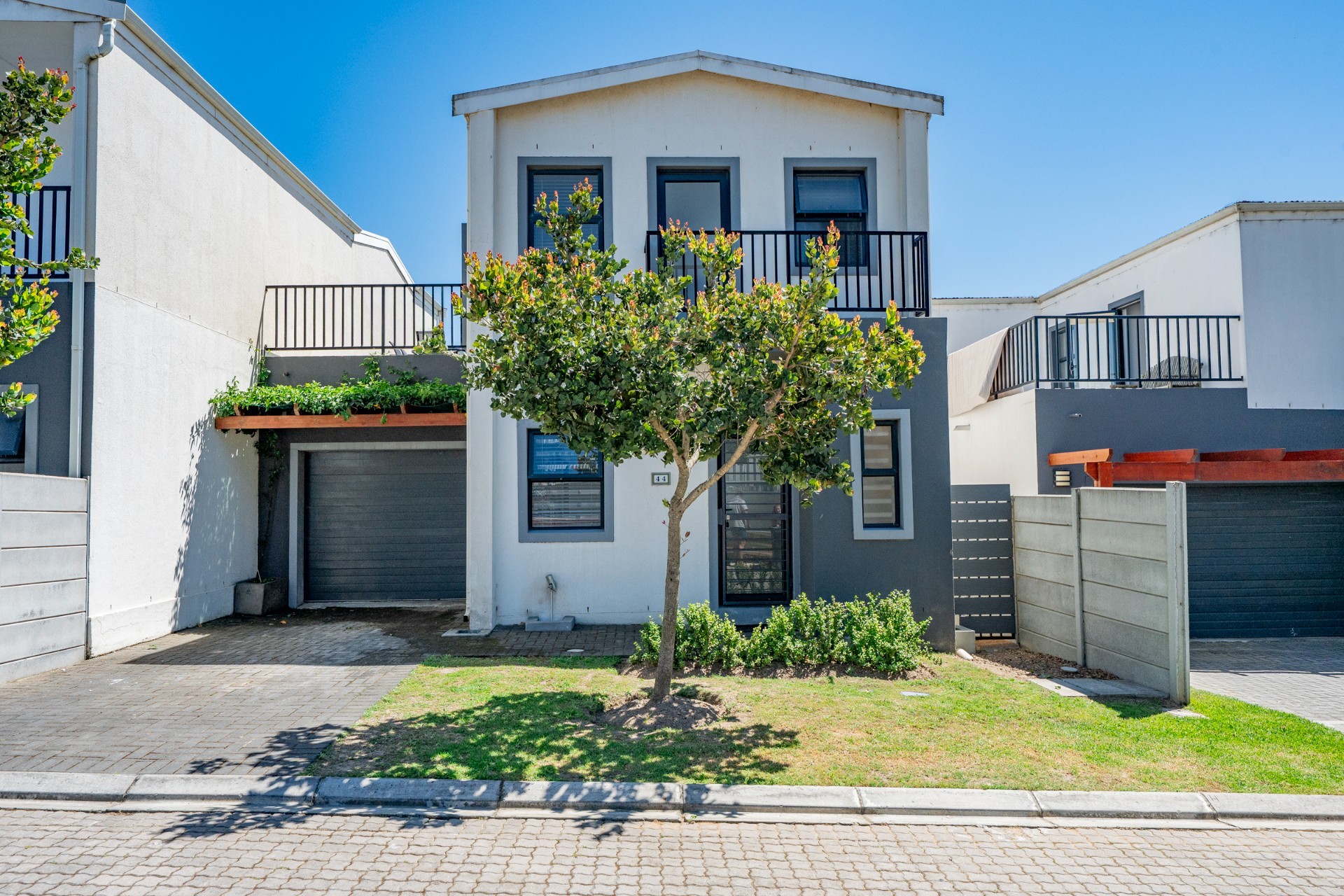 Duplex for sale in Langeberg Heights, Kraaifontein, 44, Tangle Estate, 44 Gables Crescent, Langeberg Heights, Kraaifontein, Western Cape, 136 m²