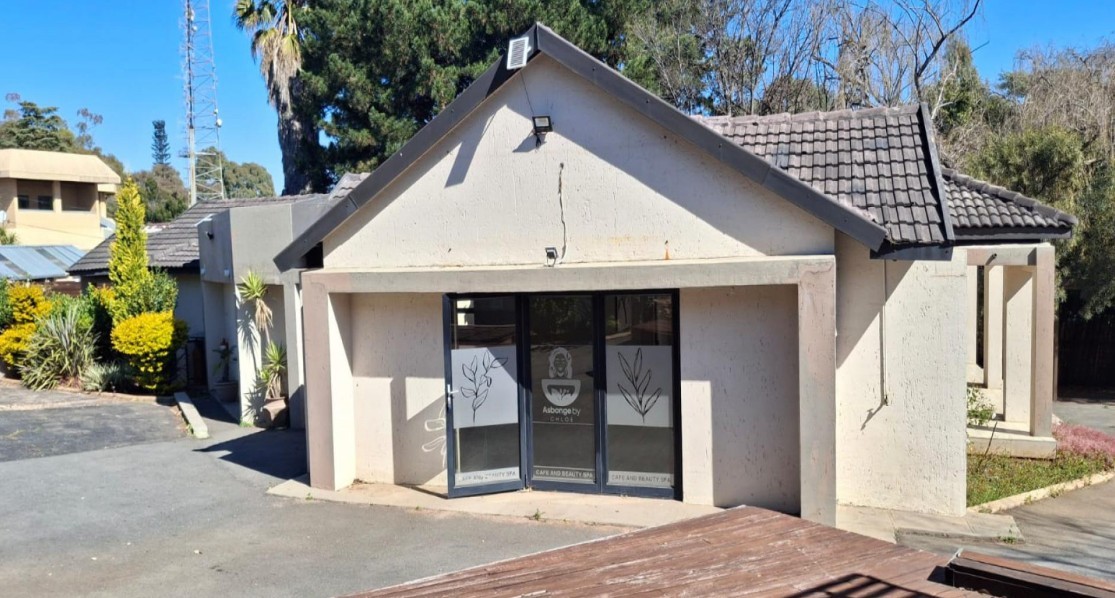 House for sale in Helderkruin, Roodepoort, 1500 m²