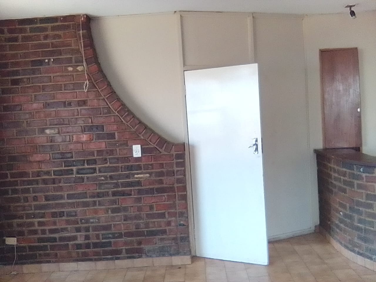 Room for rent in Orange Grove, Johannesburg
