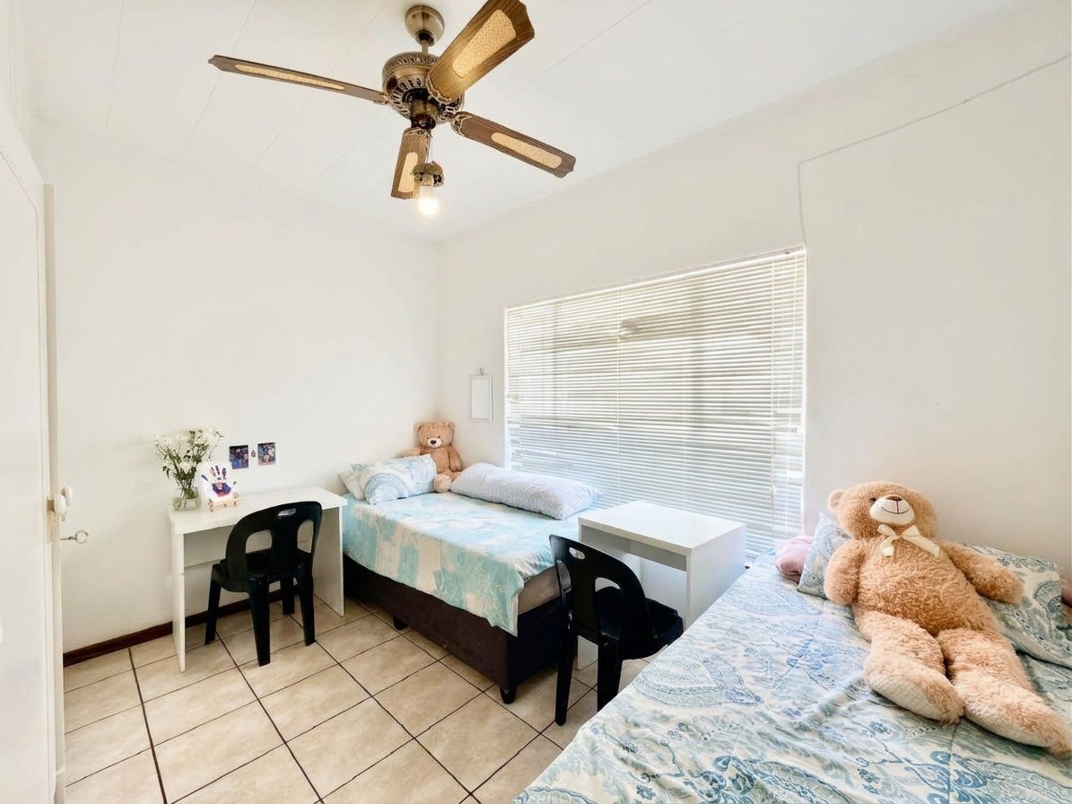 Apartment for sale in Scottsville, Pietermaritzburg, KwaZulu Natal, 78 m²