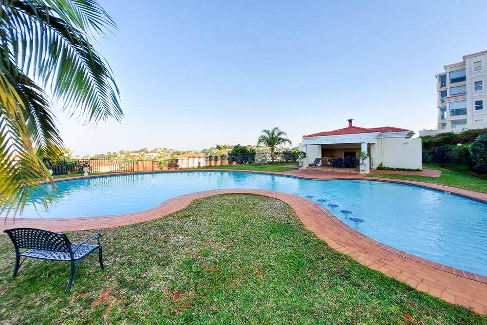 Luxury 2 Bed unit with drive up access in La Lucia for sale