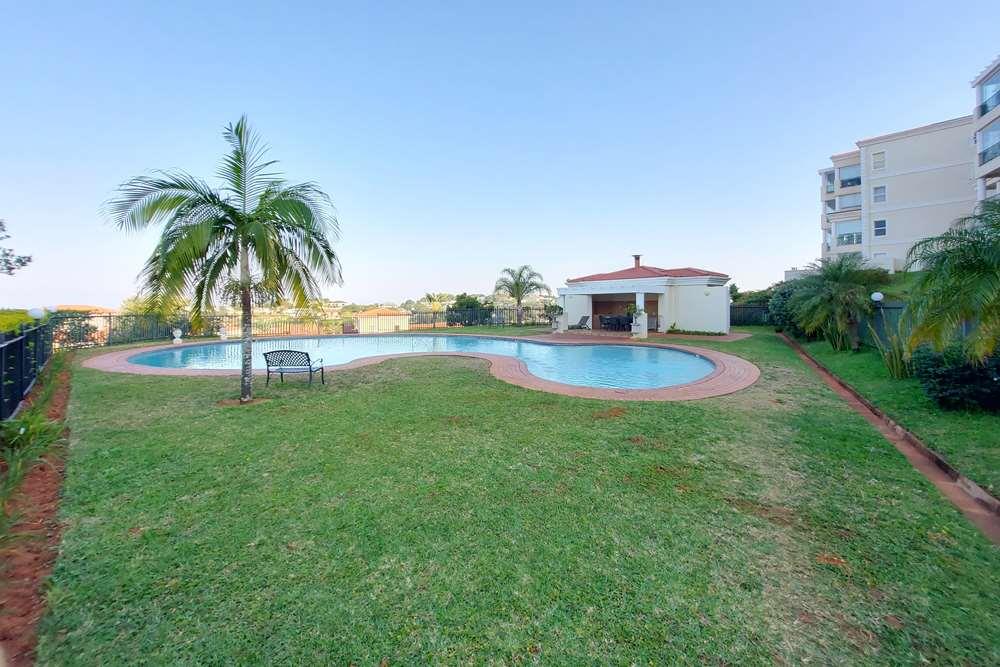 Luxury 2 Bed unit with drive up access in La Lucia for sale