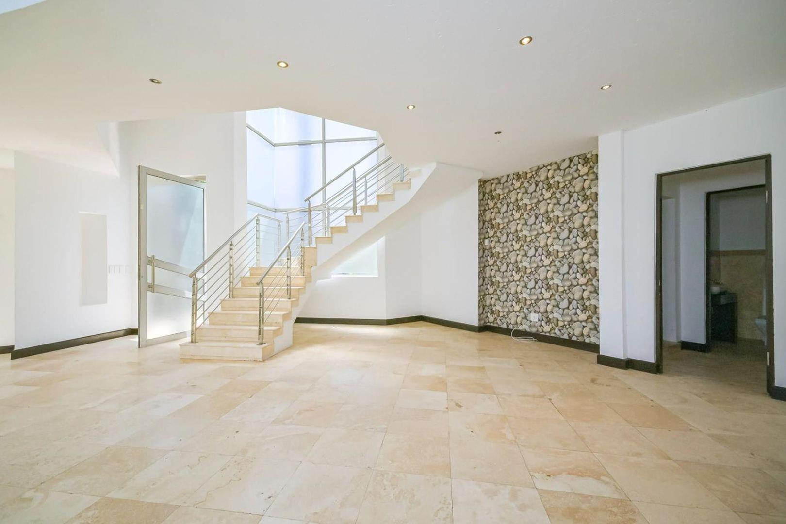 Stylish 4 bedroom duplex cluster in prime location - close to everything