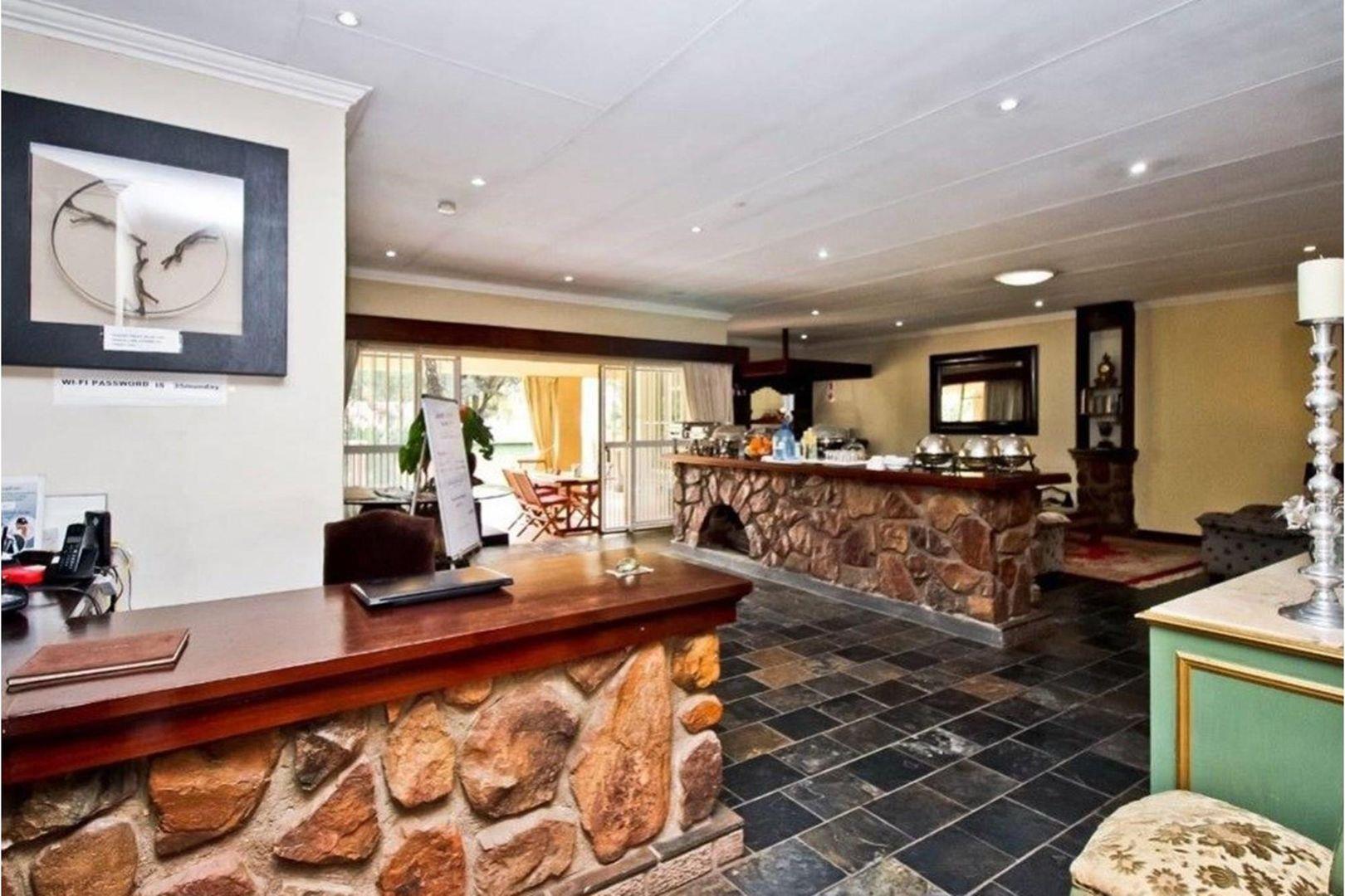 9 Bedroom House For Sale in Morning Hill, Bedfordview