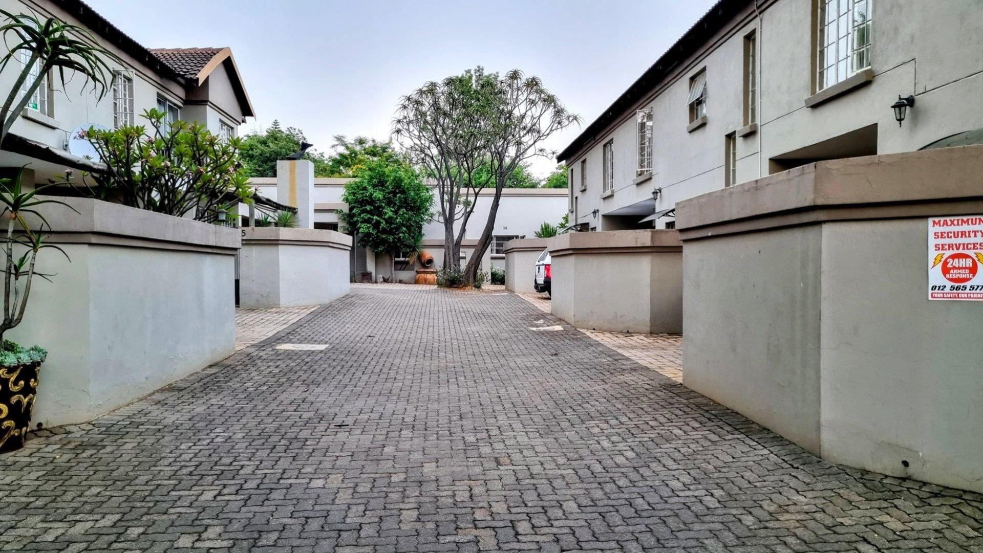 Townhouse For Sale in Pretoria North, Pretoria