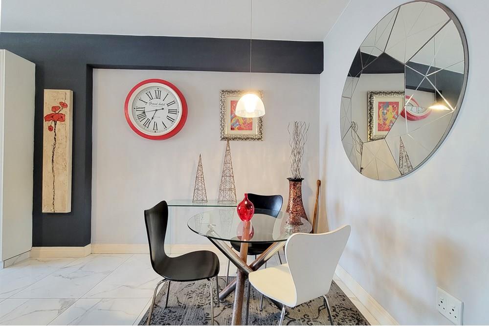 Studio Apartment for sale in South Beach, Durban, KwaZulu Natal, 60 m²
