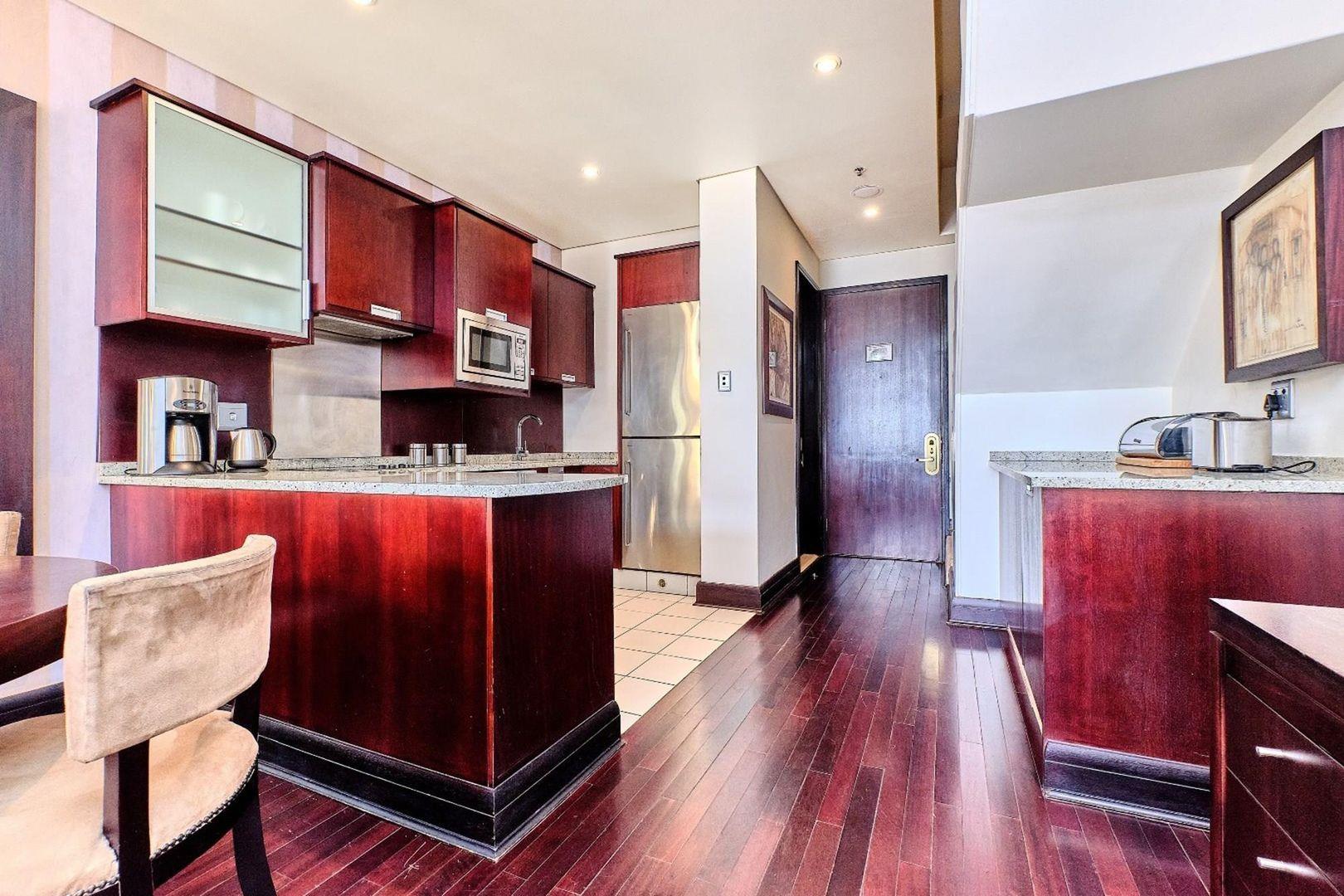 Apartment for sale in Sandown, Sandton, 85 m²