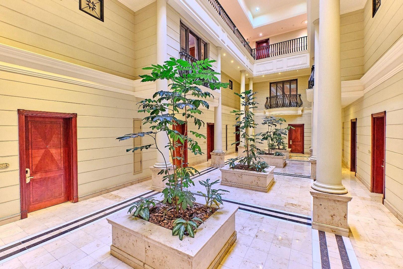 Apartment for sale in Sandown, Sandton, 85 m²