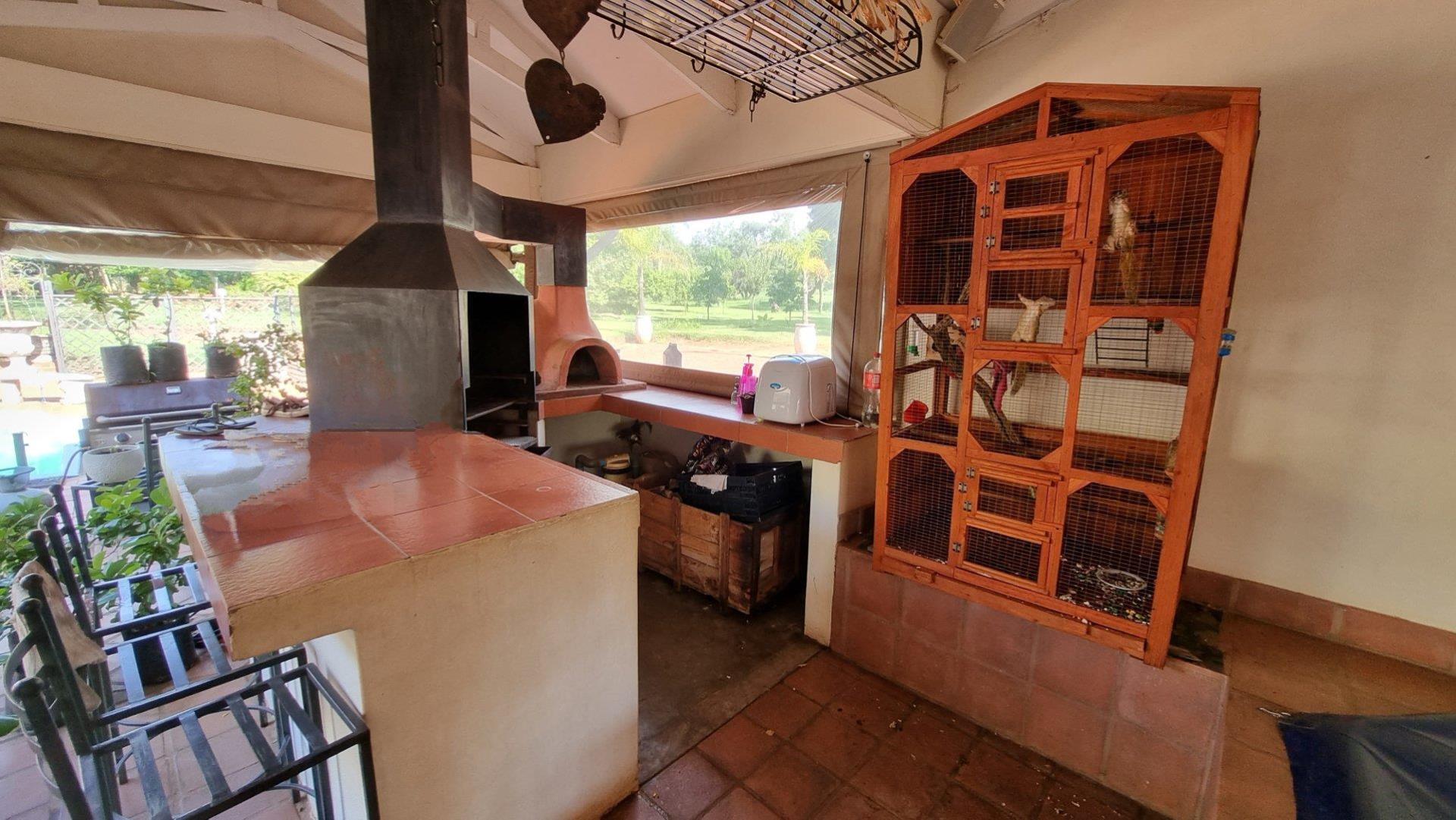 Farm For Sale in Derdepoort, Pretoria