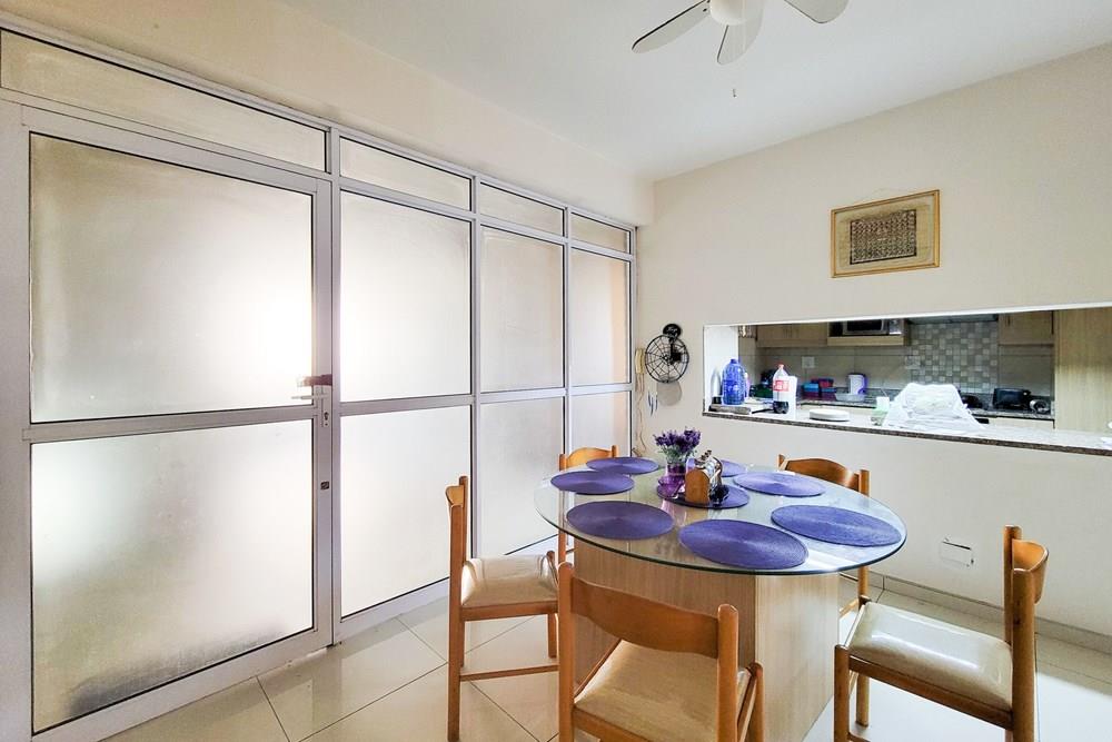 2.5 Bed Unit with en-suite for Sale in North Beach