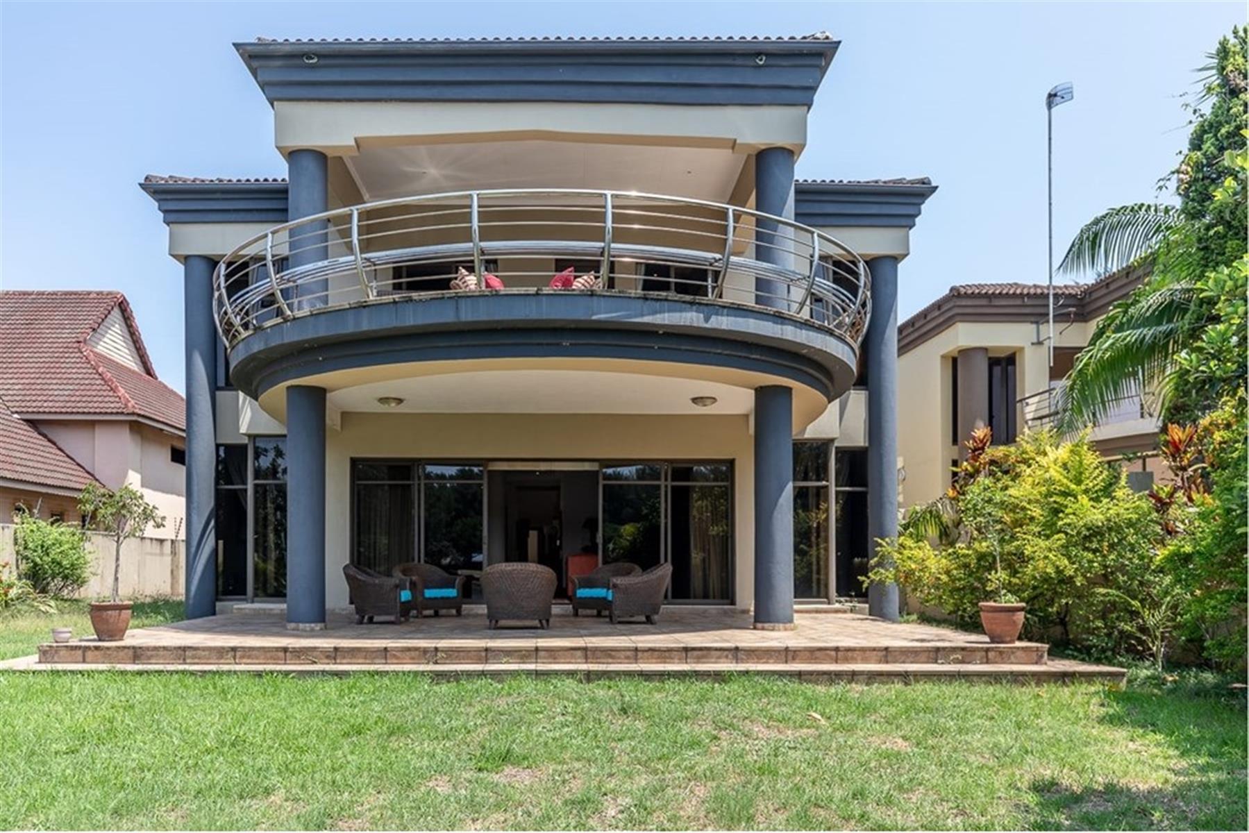 Exclusive VIP Waterfront living! Open to offers!
