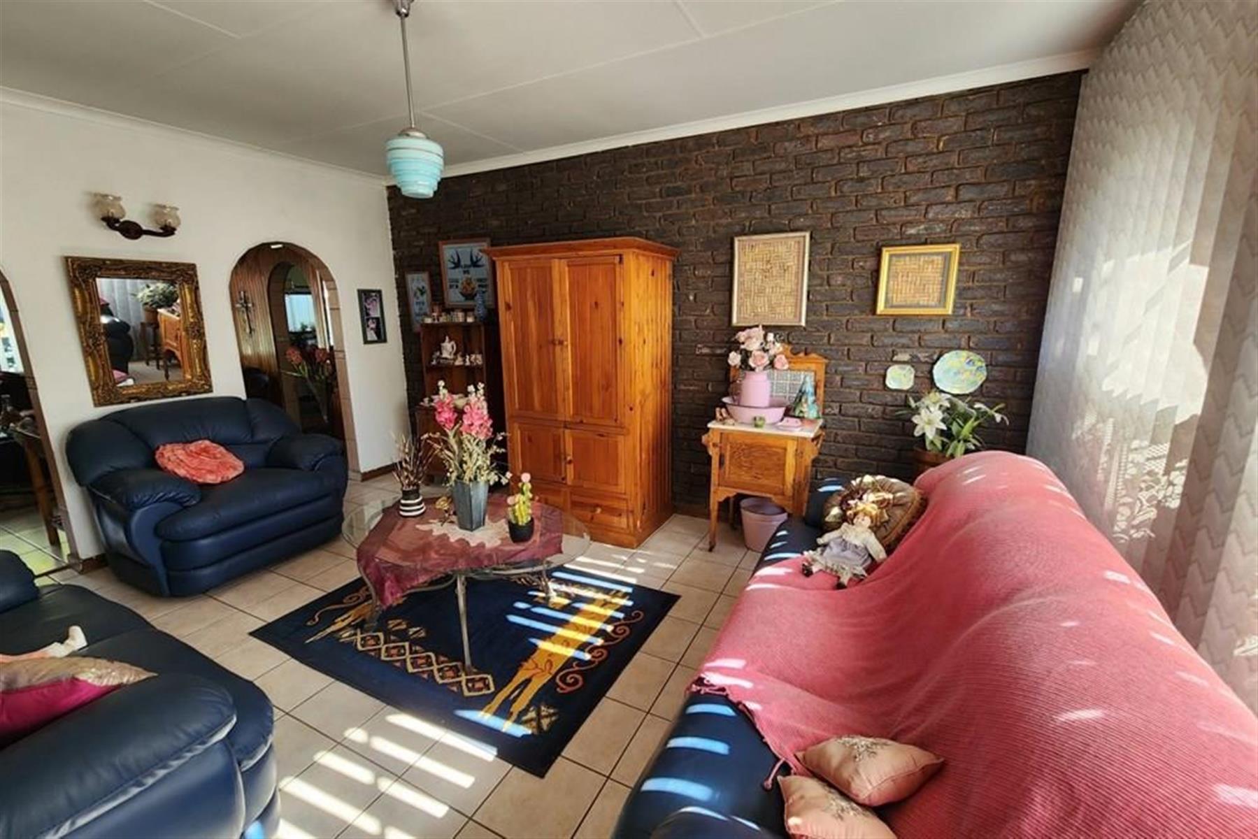 Charming Family Home with Flatlet Potential in Sunair Park