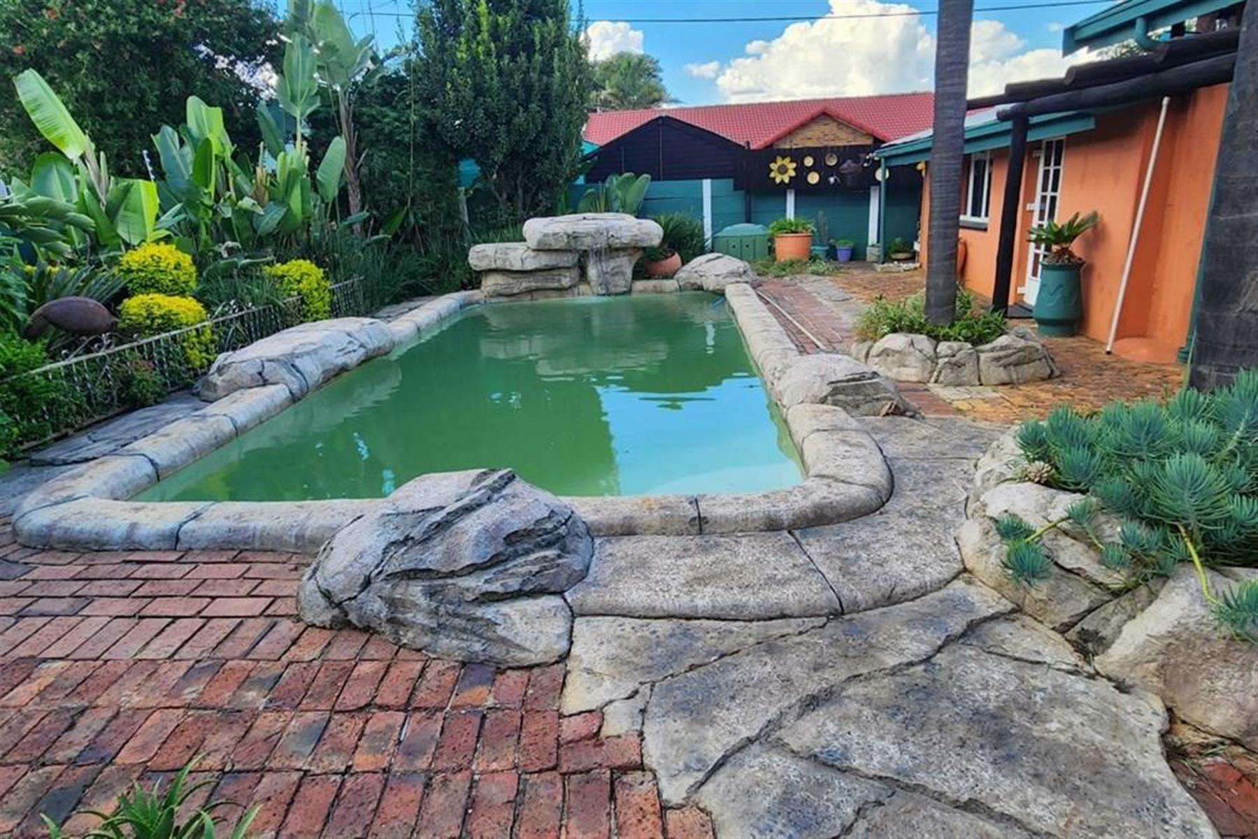 Charming Family Home with Flatlet Potential in Sunair Park