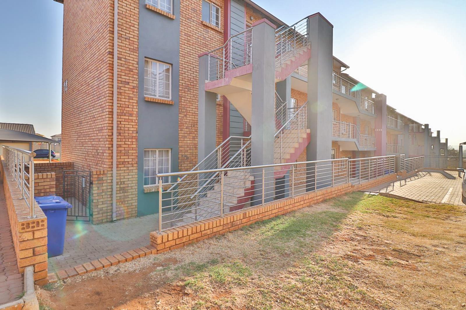 Apartment for sale in Monavoni, Centurion, 75 m²