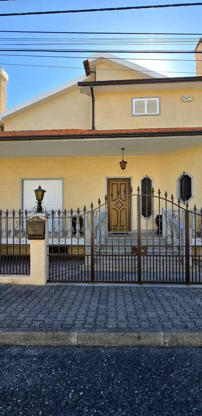 Hybrid High-Yield Investment: Profitable Events Estate (2027 Bookings) or Senior Residence Project (70 rooms) – Castelo Branco — 2