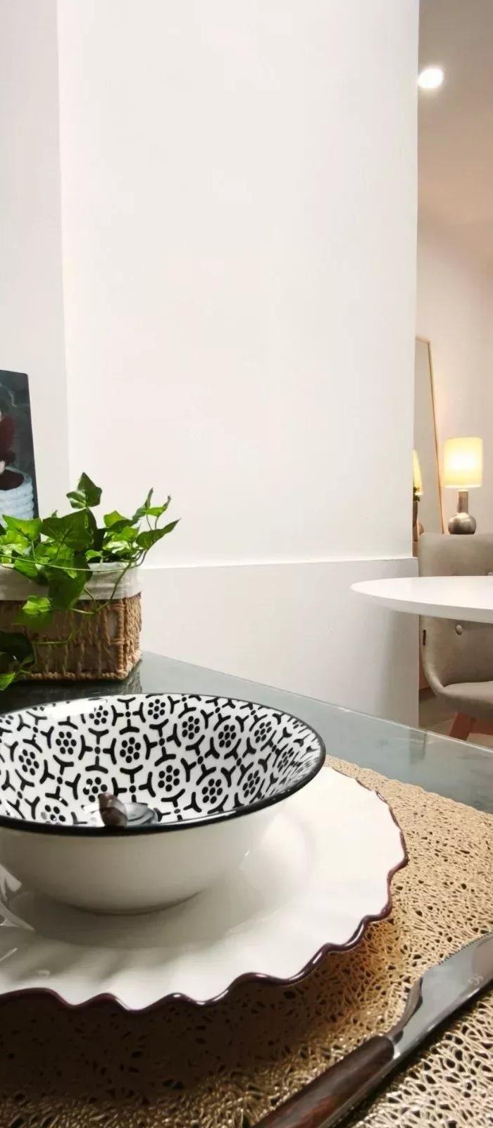 Fully Renovated 3-Bedroom Apartment with Master Suite and Walk-in Closet in Penha de França